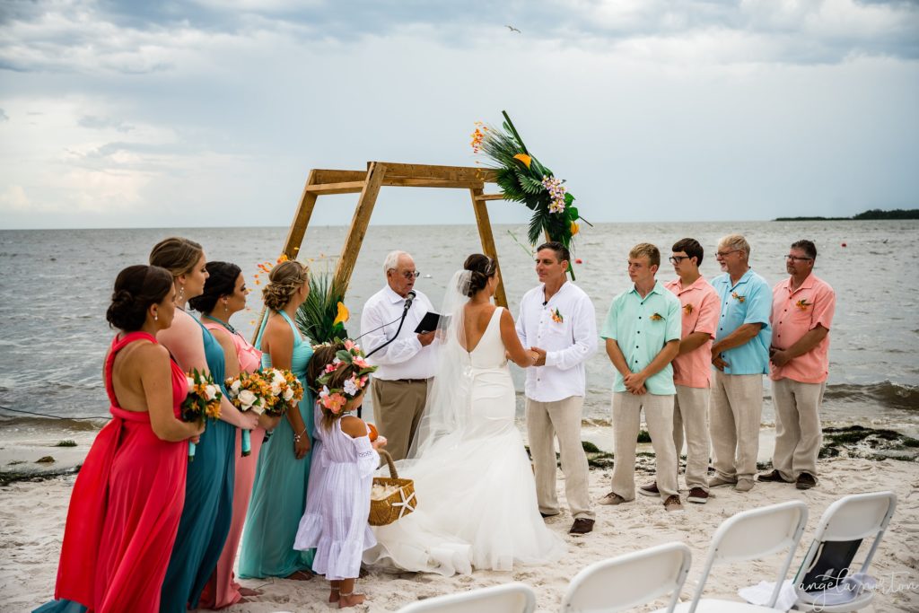beachside-wedding-cedar-key-florida-angela-norton-photography
