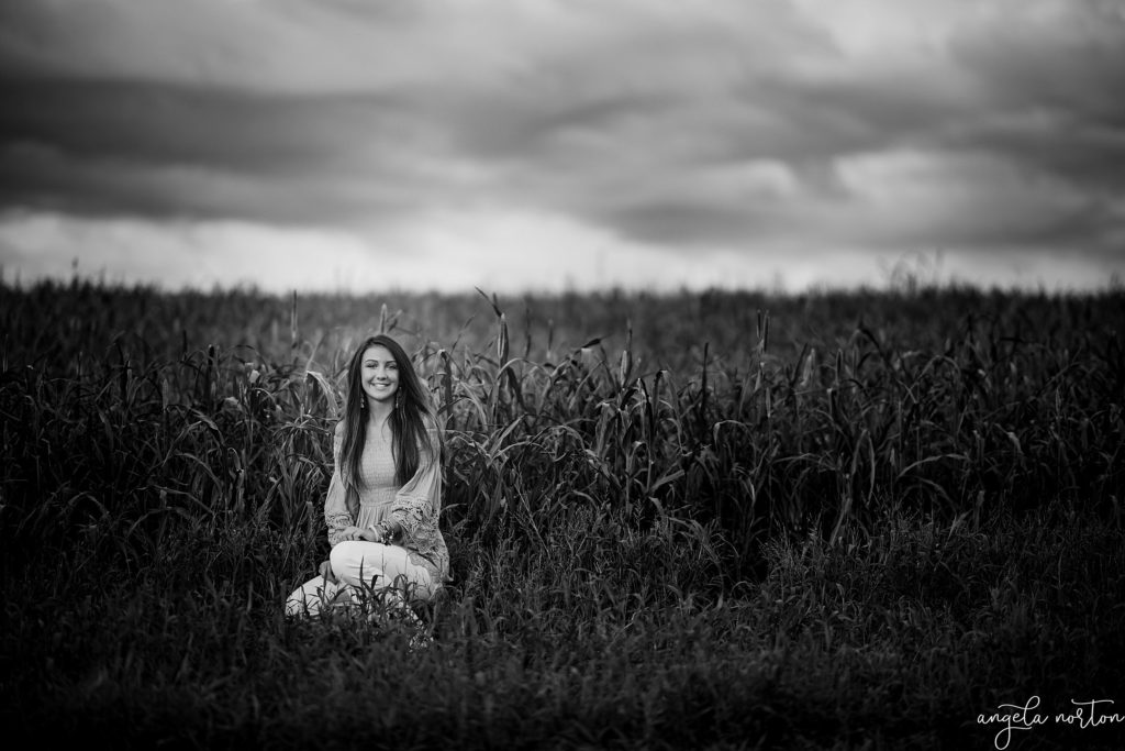 teen-session-farm-angela-norton-photography