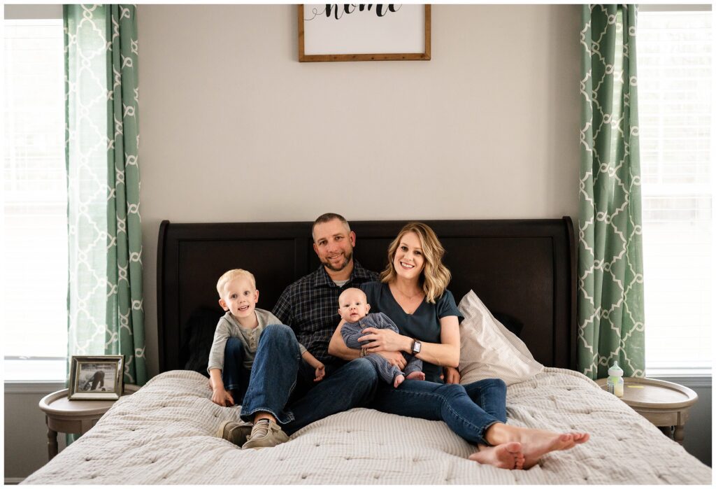 Family and Newborn Photography Session by Angela Norton Photography in High Springs Florida.
