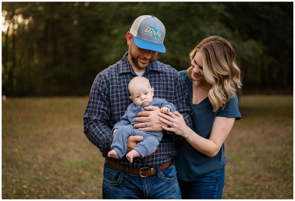Family and Newborn Photography Session by Angela Norton Photography in High Springs Florida.